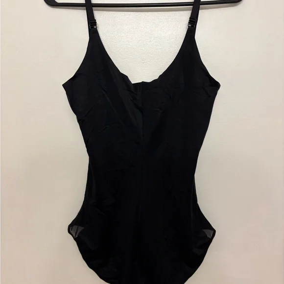 SPANX Assets Red Hot Label Black Shapewear Bodysuit Tank - Picture 3 of 6